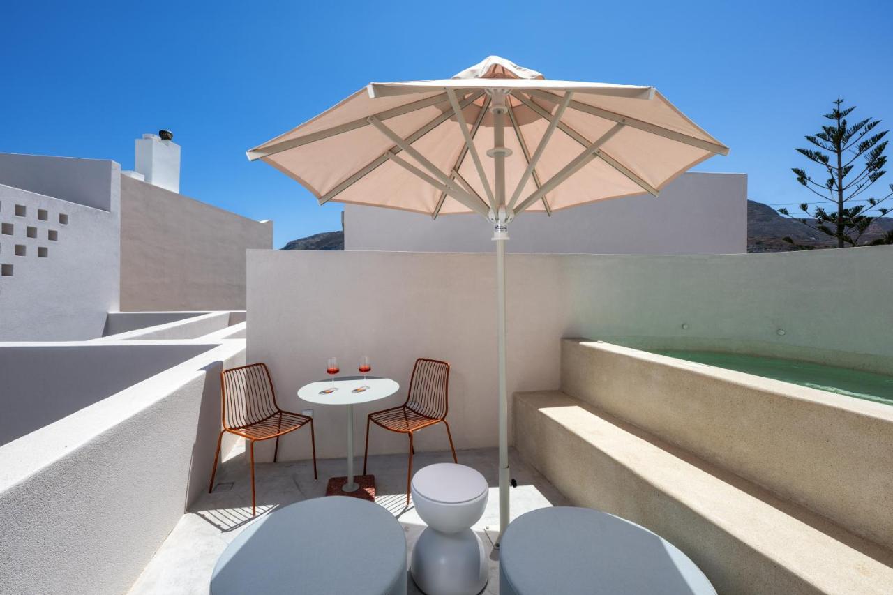 Viva Nove Suites Kamári Exterior foto